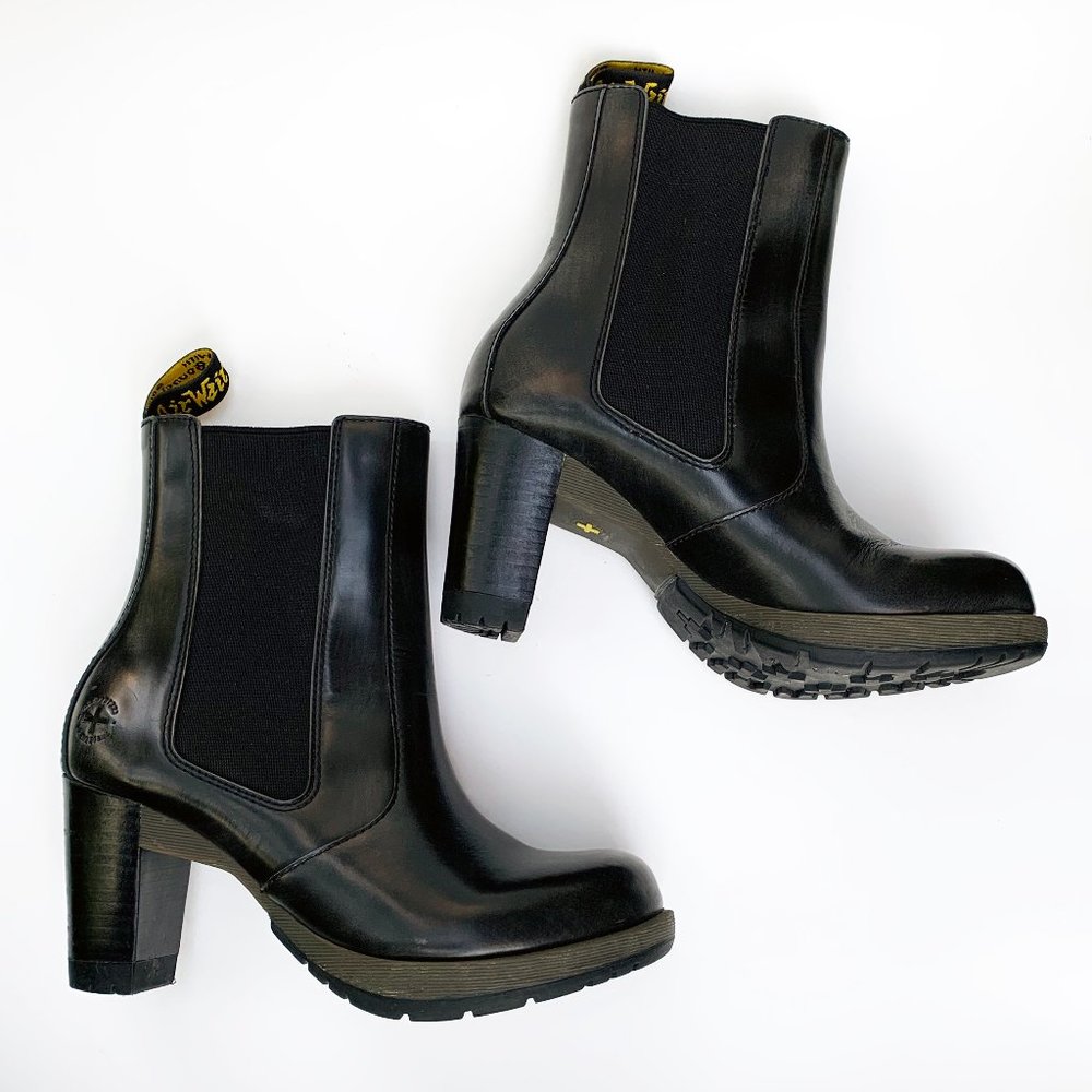Dr. Martens  Air Wair With Bouncing Soles …